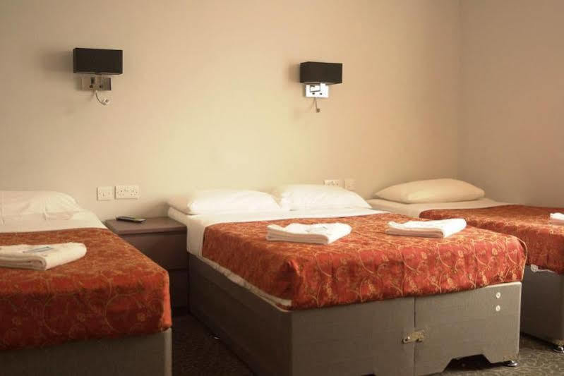 Comfotel Prpl London Bagian luar foto