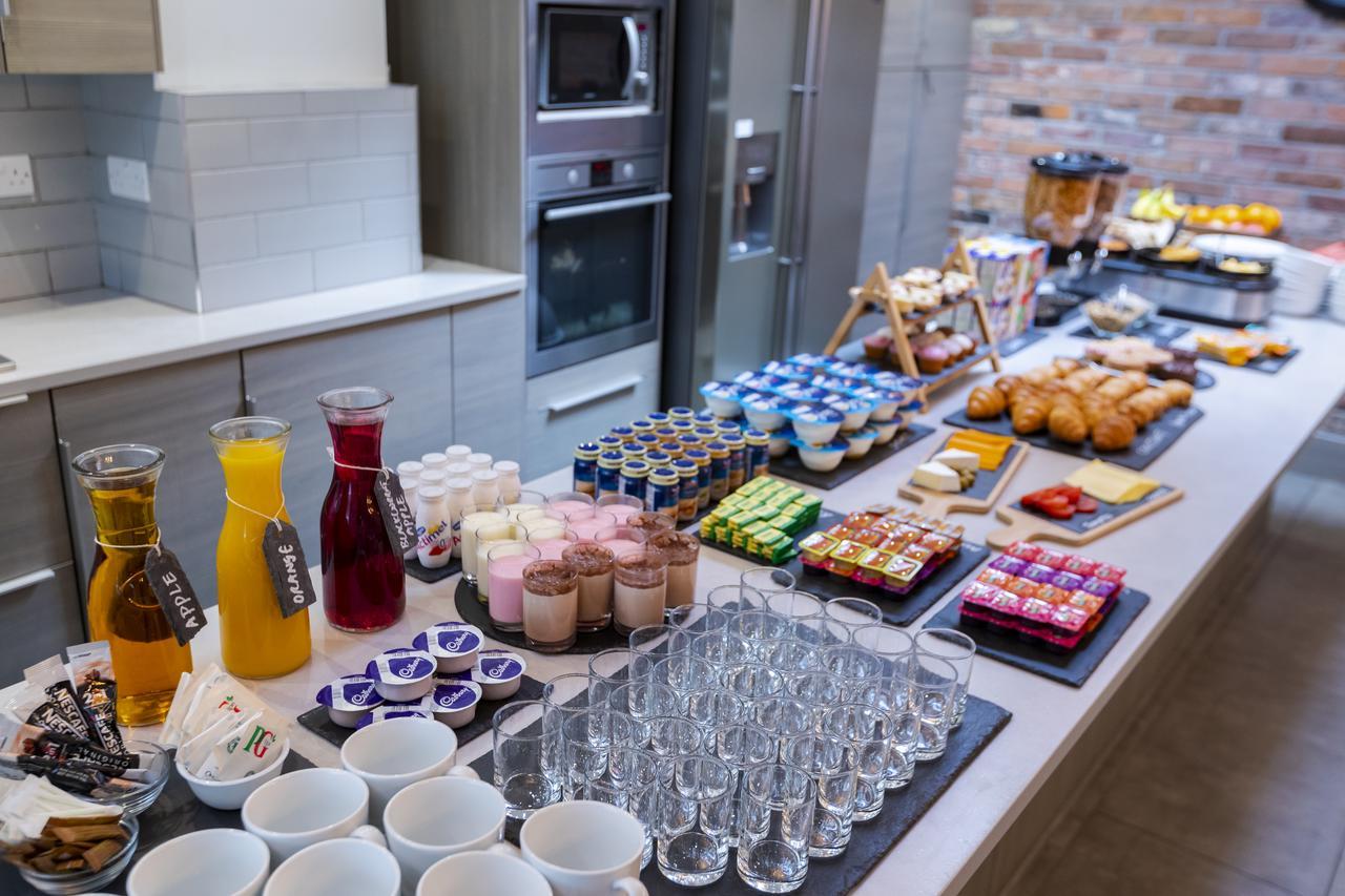 Comfotel Prpl London Bagian luar foto